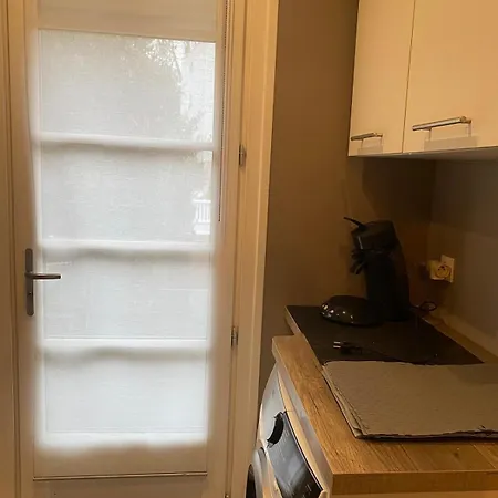 Charmante Maison Avec 2 Chambres, 1 Jardin, Parking, Pet Friendly Σπίτι διακοπών